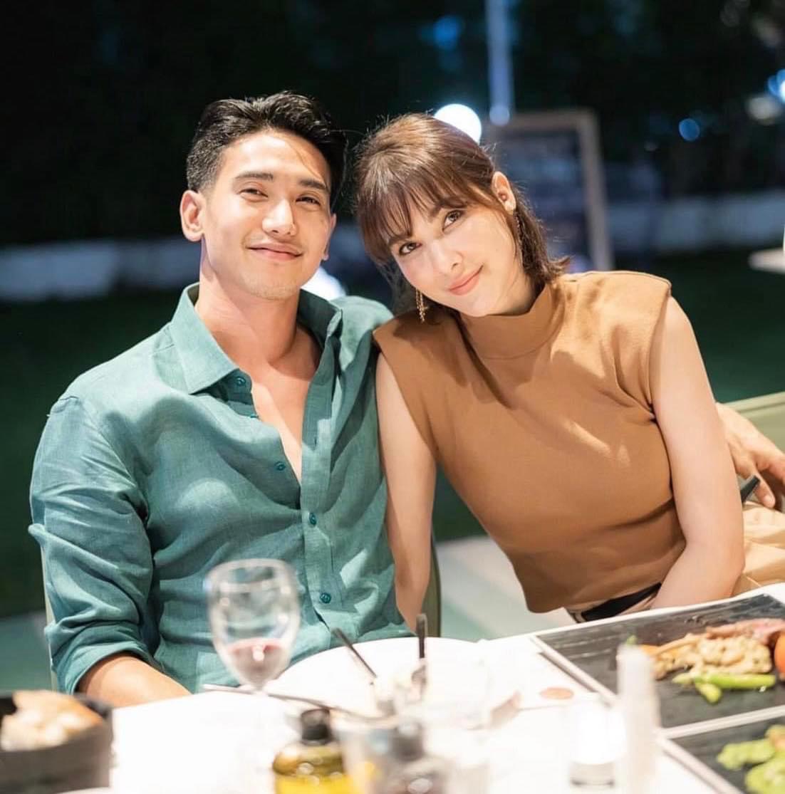 Fiber_reporter's tweet photo. โบว์ เบญจวรรณ ลบรูปคู่ ก๊อต จิรายุ ชาวเน็ตจับตา หรือคู่นี้จะเลิกกัน?

อ่านต่อ : https://t.co/LCbhOVN2qo

#โบว์ #โบว์เบญจวรรณ #ก๊อต #ก๊อตจิรายุ
#ข่าวบันเทิง #ข่าวดารา #fibernews #fiberenterment #fiberproduction https://t.co/oXsQCdomfb