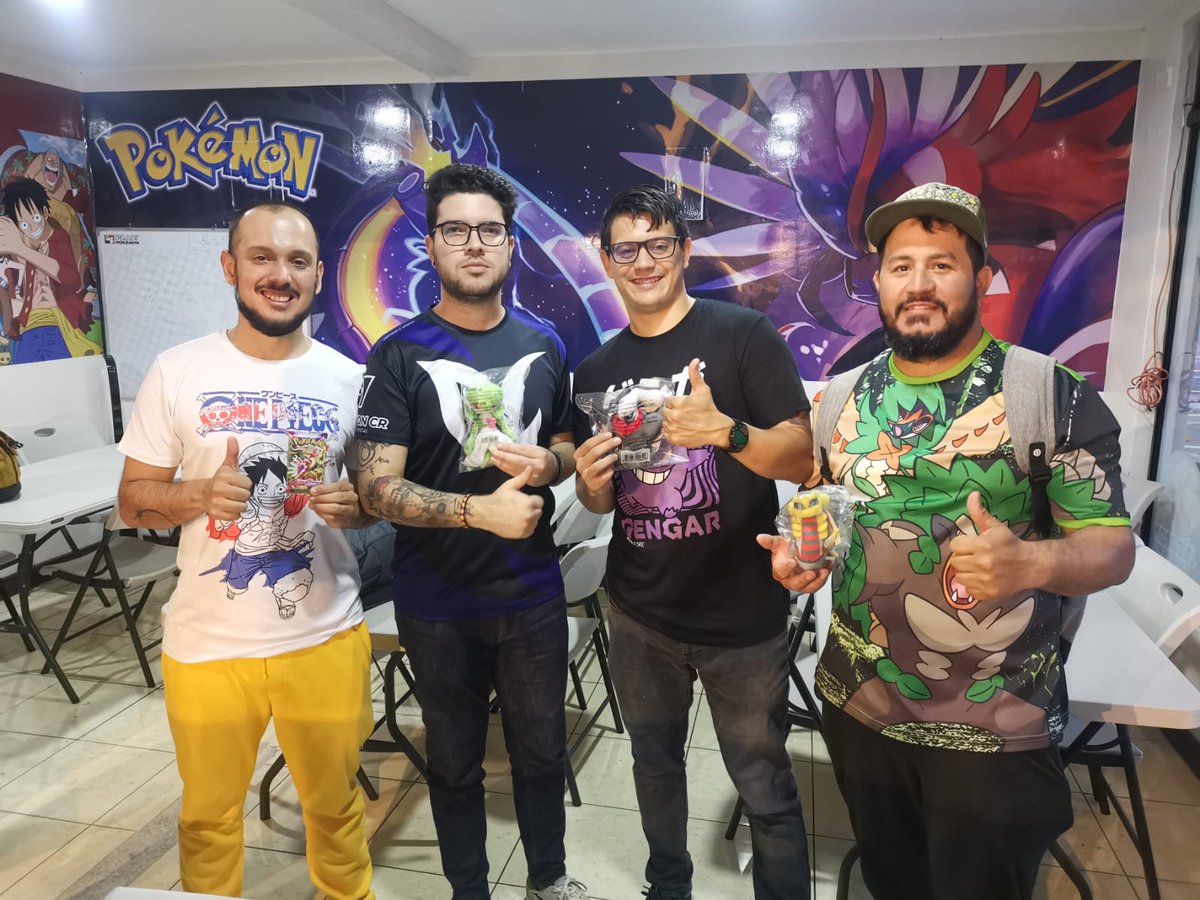 El pasado Domingo 16 de abril se llevó a cabo el primer torneo presencial del formato Regulaciones C en Costa Rica, mismo donde nuestros muchachos lograron adueñarse de los primeros 4 puestos 
Champion-<a href="/JeanlVGC/">Jean C López</a>
Runner-Up-<a href="/MolinaVGC_/">MolinaVGC</a>
Top 4- <a href="/davidness2/">*davidness♪♪</a> y Sebastian Paz
Lets go DL
