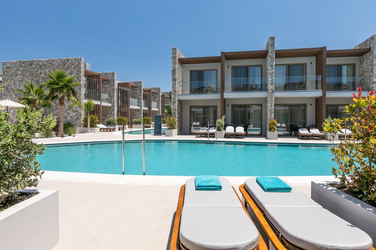 blu_utopia's tweet photo. Happiness is made of simple things as when you wake up to a view like this! #utopiablukos #view #vacation #holidaysingreece #kosisland #Greece #kos https://t.co/xDVPYeMWIo