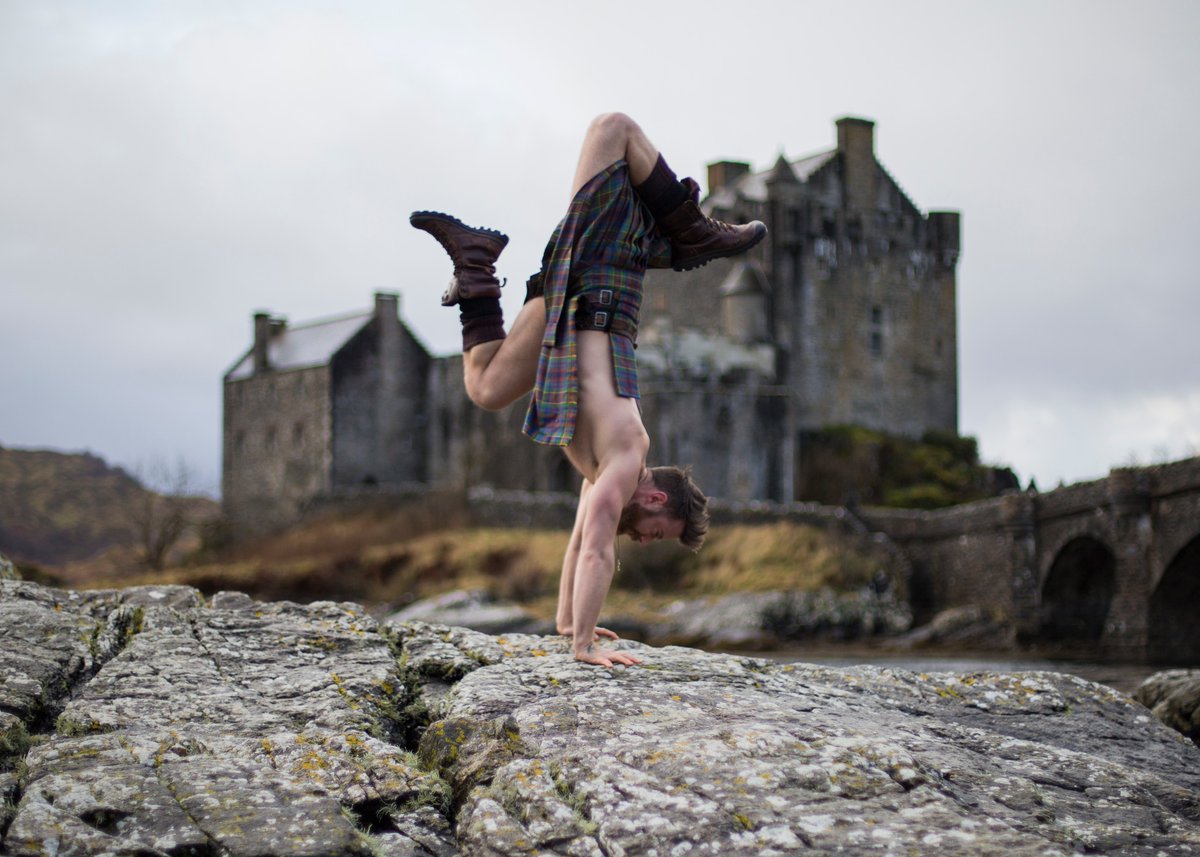 Scottish_Banner's tweet photo. At #AustralianCelticFestival you can attend an #KiltedYoga Day Retreat with @Scottishyogaboy of #KiltedYogis May 4
👉Tkts $150+booking fee:https://t.co/nEKQCneNlV
#australiancelticfestival2023 #acf2023 #gleninneshighlands #gleninnes #celticfestival #finlaywilson #scottishbanner https://t.co/Y6BEuiCC79