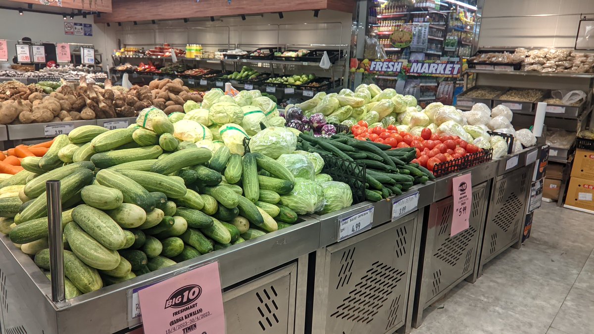 Cdmc1102F's tweet photo. DOES FOOD SUPPLIES DURING HARI RAYA AIDILFITRI ARE SUFFICIENT AND COST-EFFECTIVELY?

[THREAD]
#COM201 
#CDMC1102F https://t.co/CoreLrsyWh