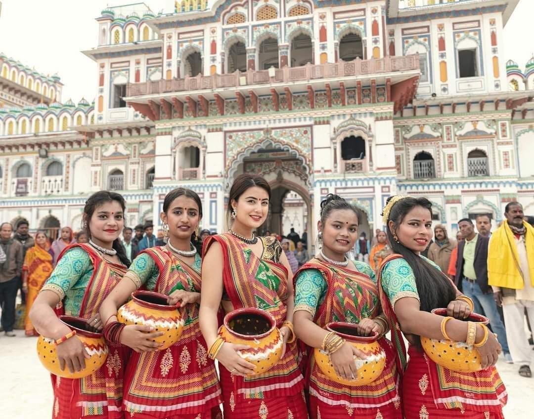 GauravKumar_IP's tweet photo. Girls playing Jhijhiya in Janakpur, Nepal❤️. https://t.co/JqoCRfyoaK