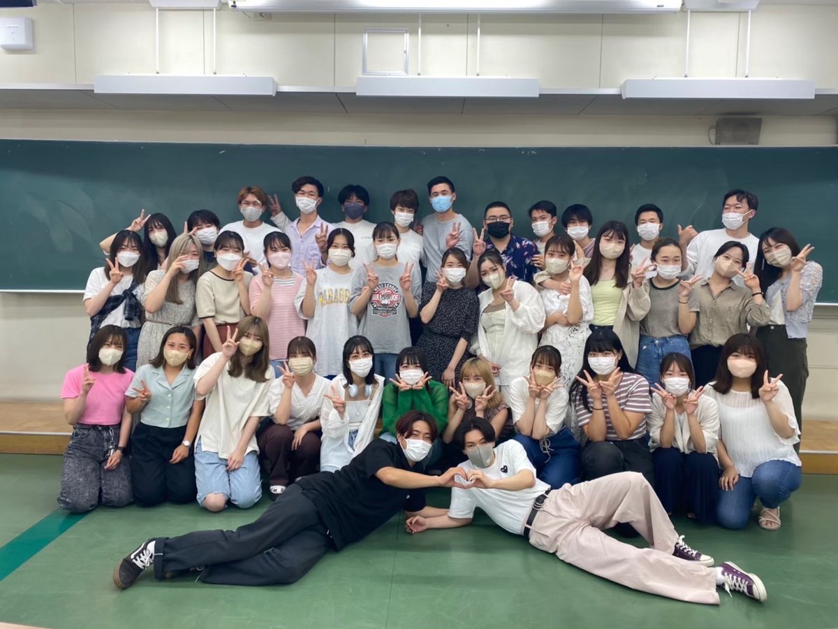 KOKUSHIBA's tweet photo. ＃クラブサークル紹介【鶴川祭実行委員会】
こんにちは！鶴川祭実行委員会です！
私たちは毎年10月に行われる鶴川祭の準備、運営を行っています。
本番に向けて協力しながら企画・デザイン・広報、企業、芸能人とのコンタクトなど様々な活動を行っています！
詳しくは公式SNSをご覧ください！ https://t.co/Zo6rhUI93S