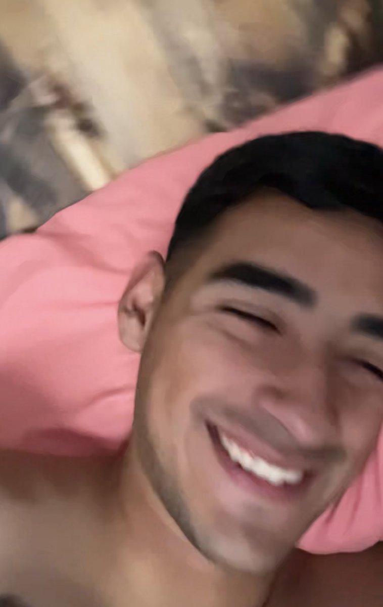 reb_jac's tweet photo. i will cherish you for the rest of my life.  you will forever be my favorite smile to wake up to and favorite embrace to fall asleep in. i love you til the end of time @Reb_Jeff1 ♥️🥹 https://t.co/ZlcBKEFtut