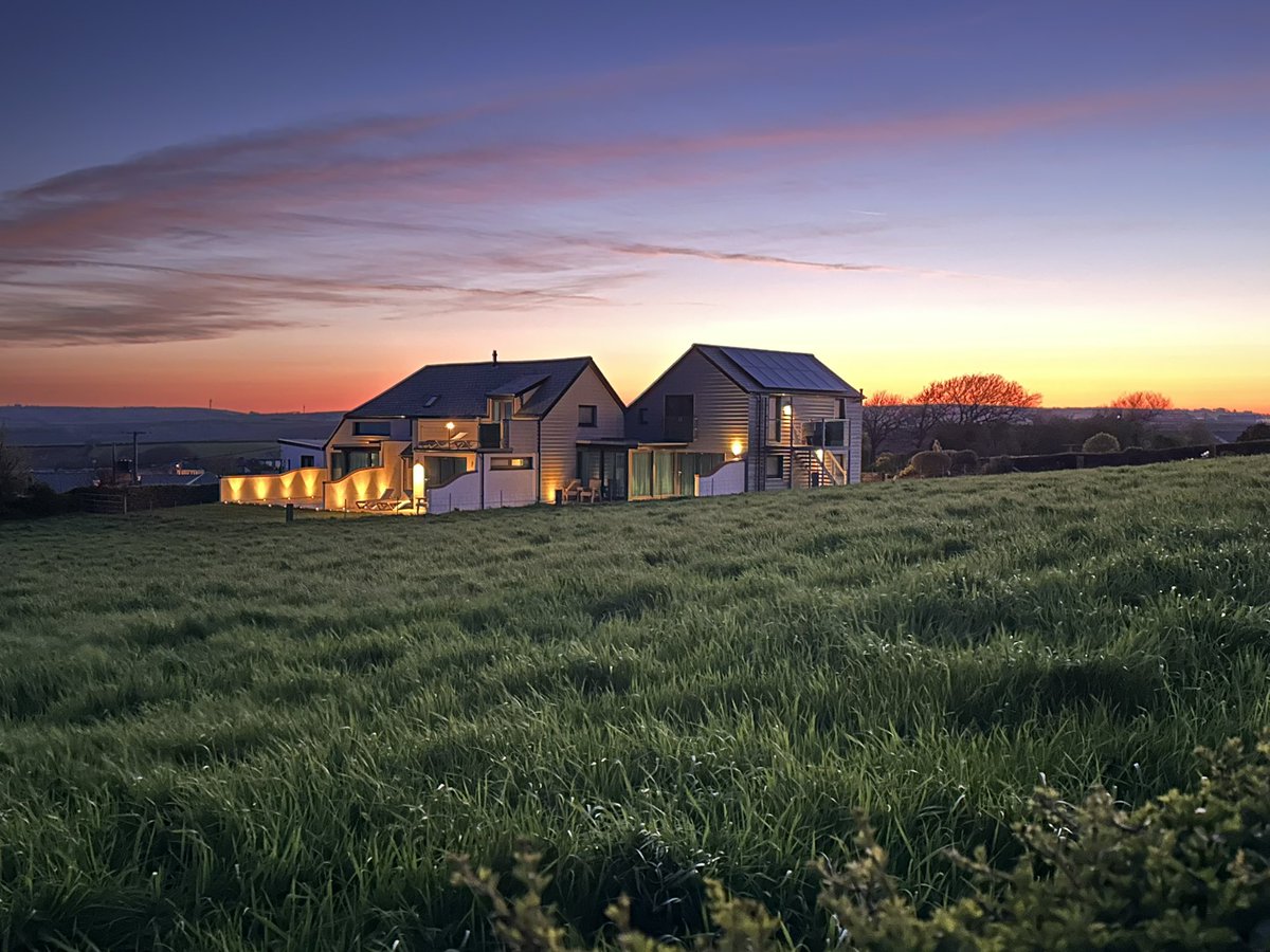 Wooldown Holiday Cottages tweet media