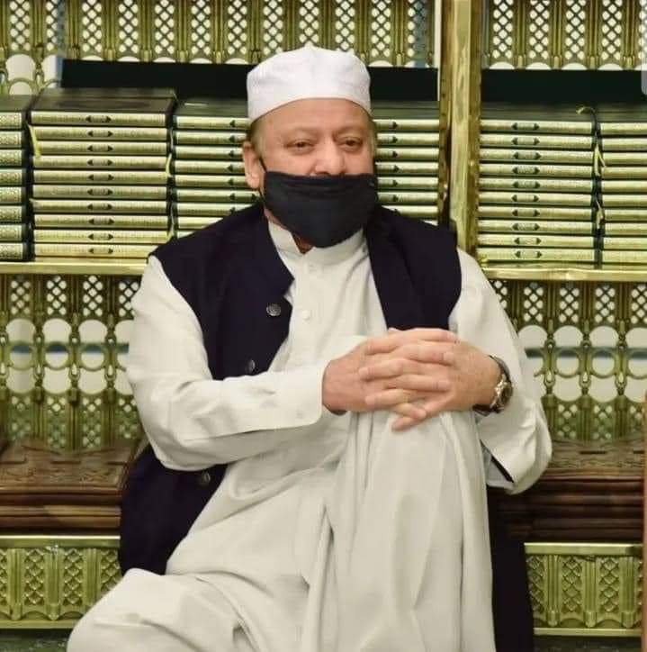 Nawabsaabb's tweet photo. کُجھ مِٹی دے ایٹھاں آ گئے کُجھ مِٹی  نال مِٹی ہو گئے تیرے دُشمن محمدنواز سارے مِٹیو مِٹی ہو گئے تیرے بخت ڈُبے وی تر گئے تینوں مارن آلے مر گئے تیرا عاشق اے سوہنڑا آپے تیرے سارے کیتے چَڑ گئےاساں چنگی نی بےشک کیتی توں بیٹھا ایں وچ مسیتی شالا ہووے قبول او ساری جہیڑی  توں اے  نیت کیتی https://t.co/Lex2r7u2OA