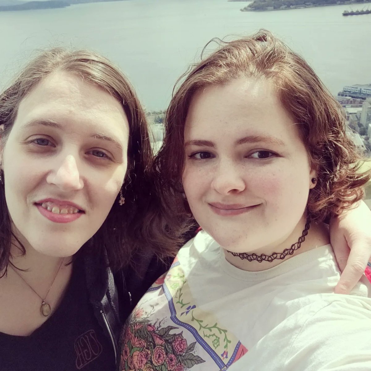 Antisnotabug's tweet photo. Last selfie / on repeat https://t.co/7nMBzcDky2