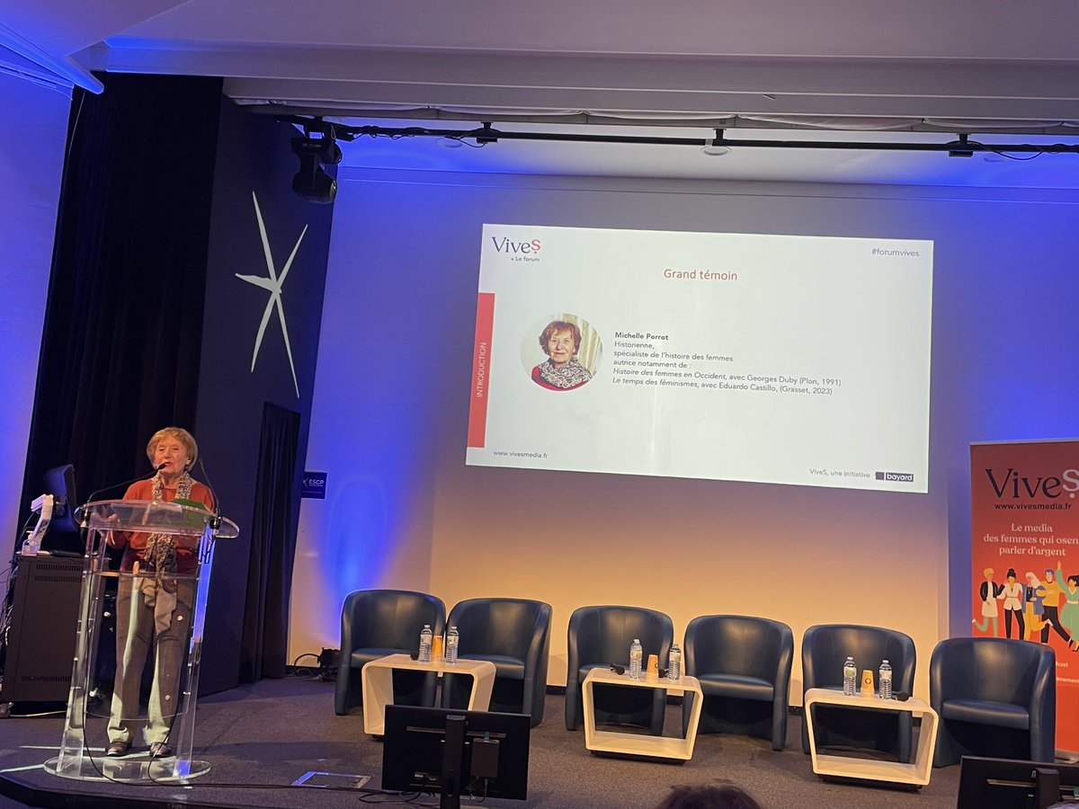 19_zaz's tweet photo. Un grand merci à @MediaVives pr l’invitation et bravo à l’équipe pour l’organisation ! Le sujet de l’Indépendance éco et financière est LE sujet de l’émancipation des femmes. Il est important de rappeler qu’il faut oser gagner de l’argent car le compliment n’est pas un salaire https://t.co/6ASEieUXfF