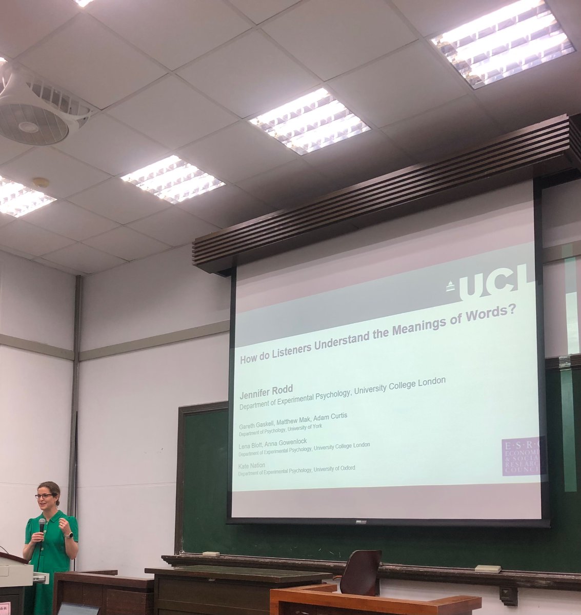 Day 2 of our @UCL_Global visit to see our colleagues @BobbyPoHengChen and @CharleneCLLee at National Taiwan University - @JenniRodd gave a thought-provoking talk on how listeners understand the meanings of words.