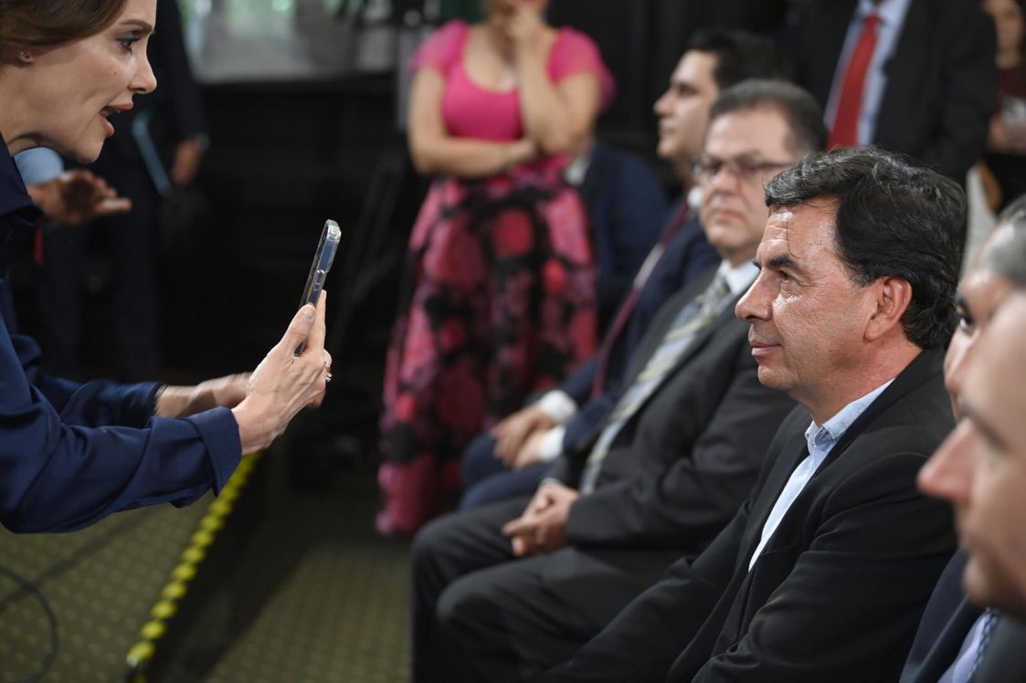 monerorape's tweet photo. Mi solidaridad con @JesusRCuevas https://t.co/TjBhdqBnmc