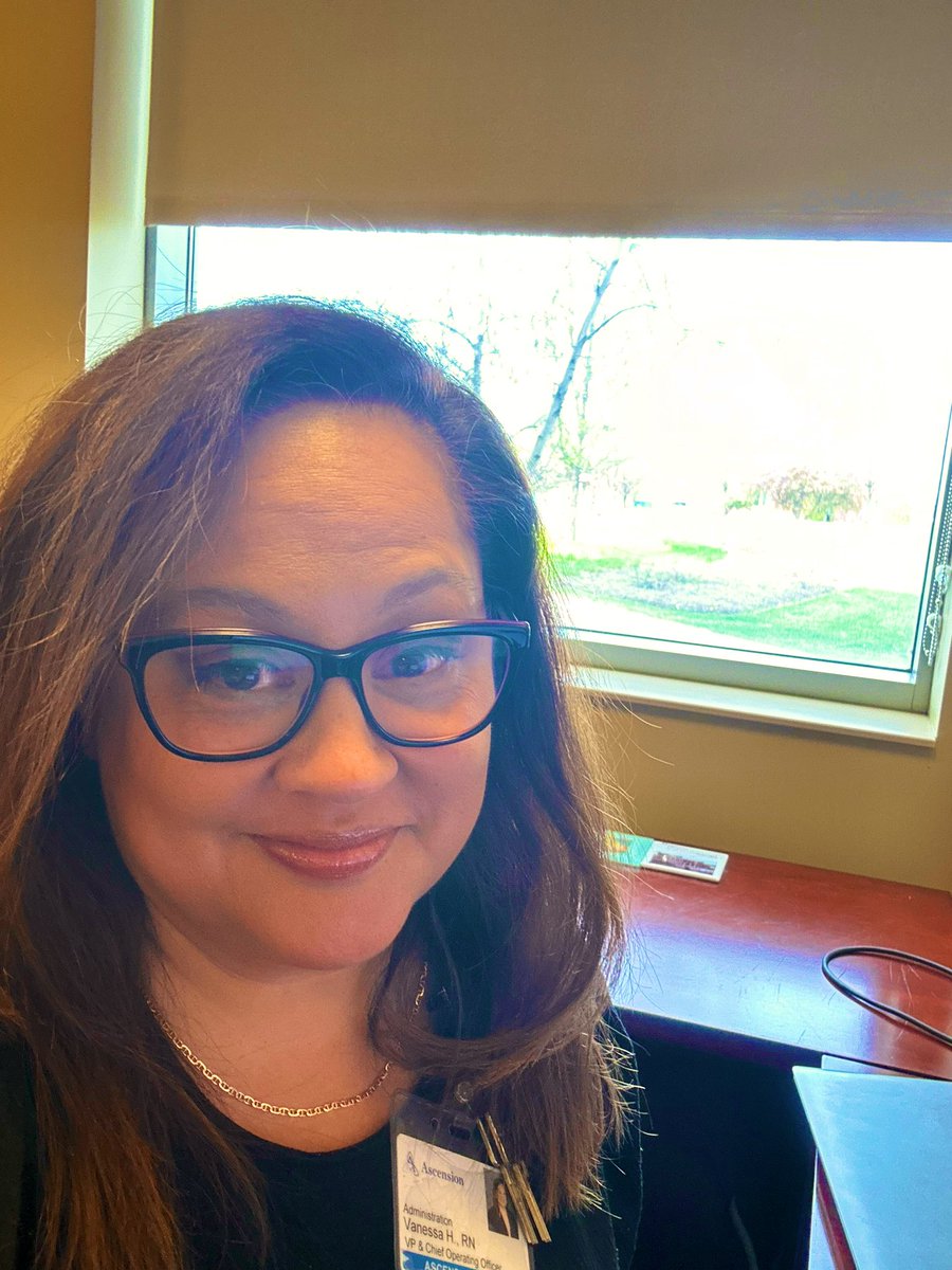 vanessahiland's tweet photo. Even though it’s cold, I was lucky to work out of an office today that actually had sunlight. Joliet, it’s been a blast. https://t.co/GMlTmGUQih