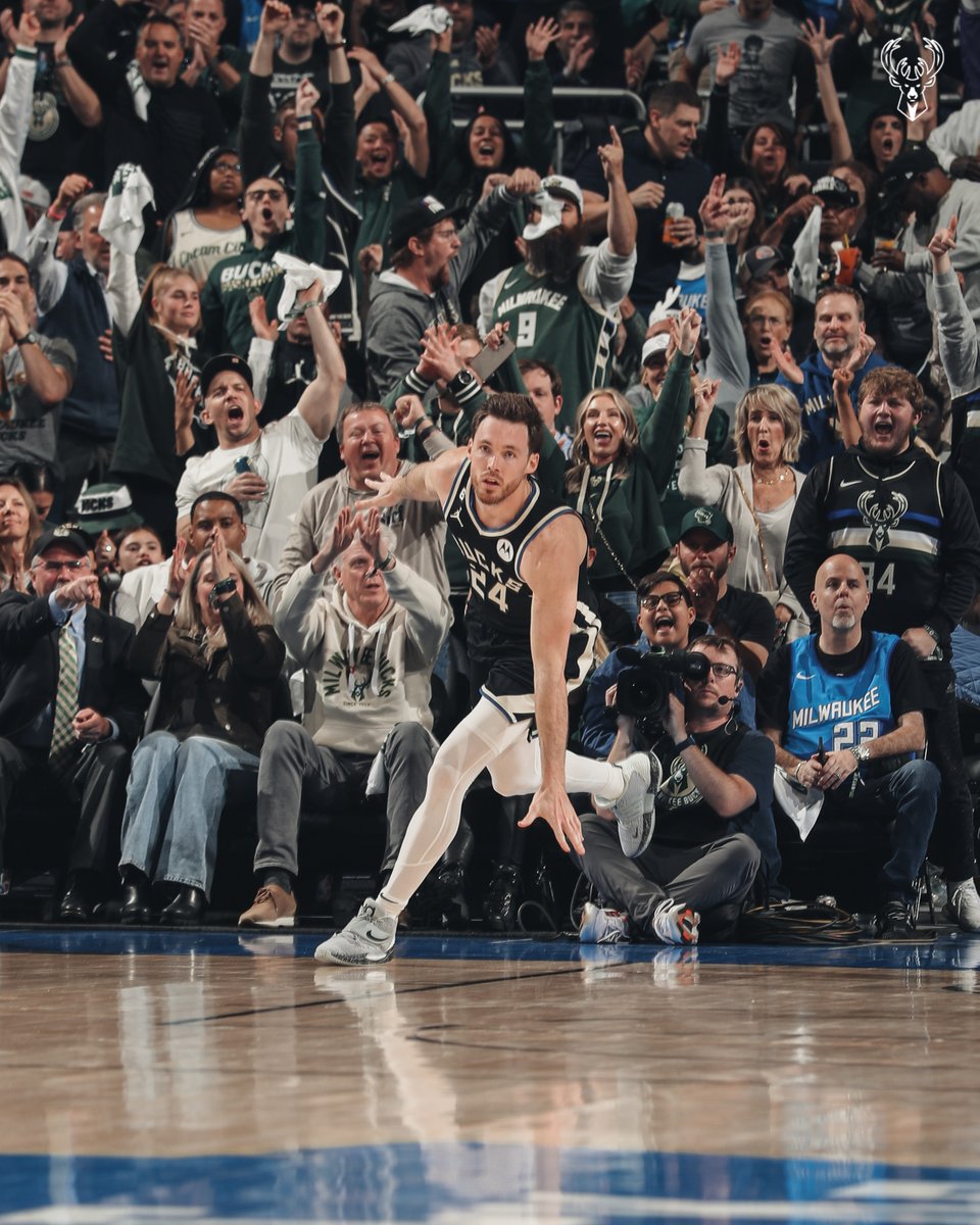 Milwaukee Bucks tweet media