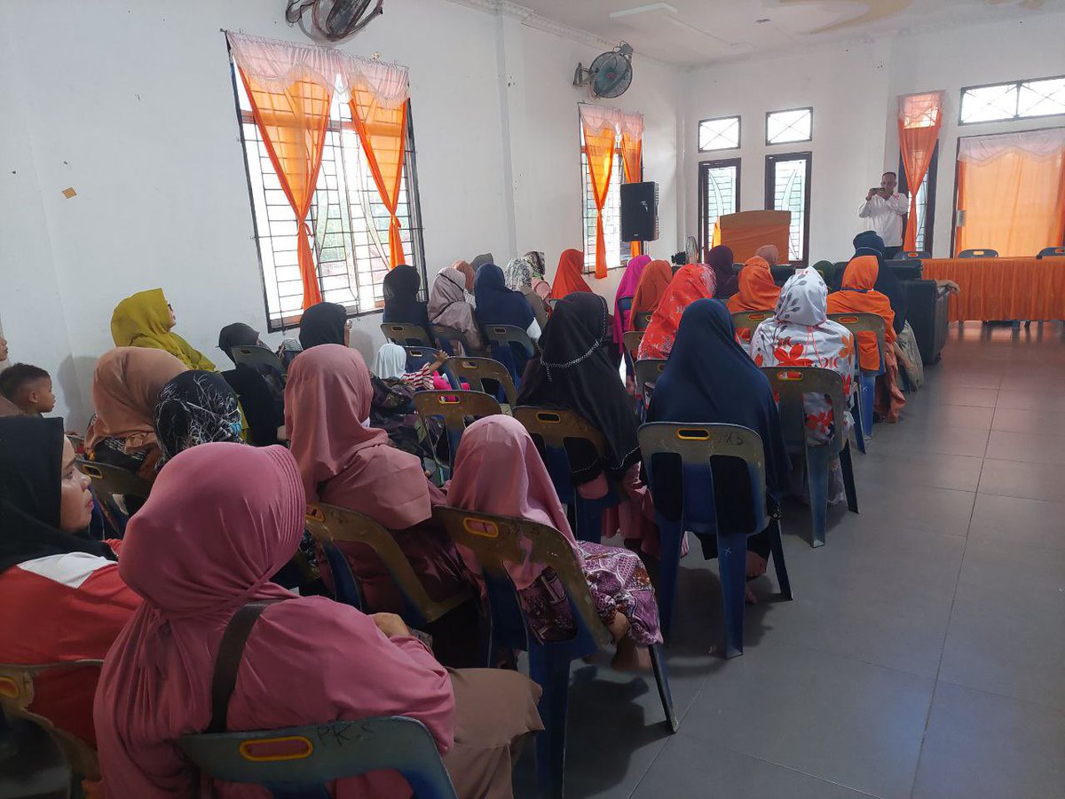 IskanQL's tweet photo. Silaturahmi sekaligus menerima aspirasi masyarakat Kab. Labuhan Batu, ditutup dengan acara buka bersama.
(Posted by Admin)
#LabuhanBatu
#IskanQolbaLubis
#PejuangSosial
#PejuangHaji
#FPKS
#DPRRI
#KomisiVIII
#SUMUT2 https://t.co/g7TzG2YIIN