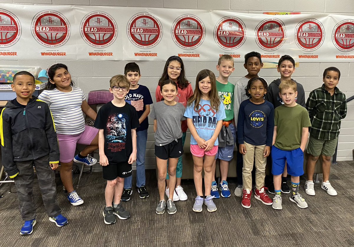 Library_PFE's tweet photo. Celebrated my Read Nation Readers and awarded their prizes for participating in the month long tracking minutes read at home! Readers are Leaders, and you are looking at some Fab Panthers at @humbleisd_pfe ! ❤️📚❤️ @HumbleISD_lib @HoustonRockets #thehumblelibrarian #ReadNation https://t.co/bnRYepnkxB