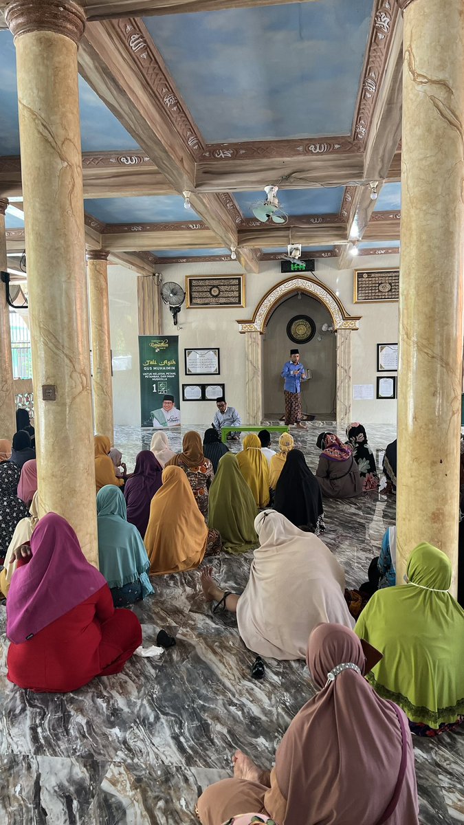 billy4riez's tweet photo. Randhan penuh berkah (7)  #berbagi #TaliAsih bersama ibu ibu kecamatan Karanggeneng #LamonganMegilan #GusImin https://t.co/j755YrvSIH