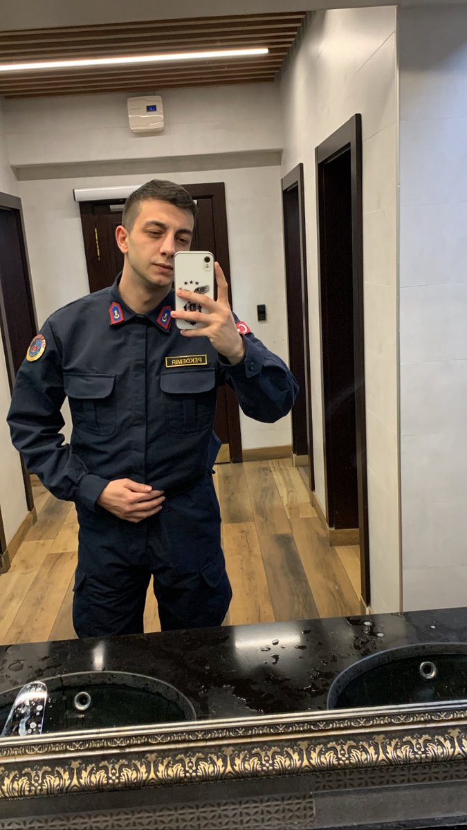 HakanPekdemir7's tweet photo. Vatan borcu ödendi…
#Terhis #Jandarma https://t.co/1N9Va4jUY0