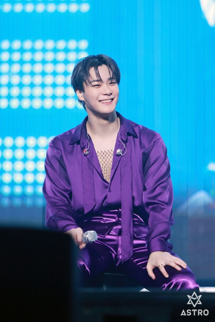 MayThu18344267's tweet photo. I can't believe Moonbin 😢😢
R.I.P Moonbin 🥀🥀 https://t.co/lvyZ1vgls1