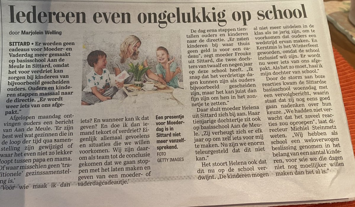 Chapiro's tweet photo. 🤬De woke idiotie blijkt heel duidelijk een rottend kwaadaardig gezwel te zijn.
Het afschaffen van Moederdag en Vaderdag zal wel volgen.
“Iedereen even ongelukkig op school. https://t.co/dqCeBRmn6y