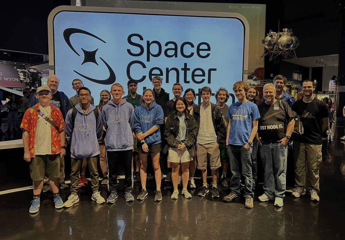 Blue Twilight tweet media