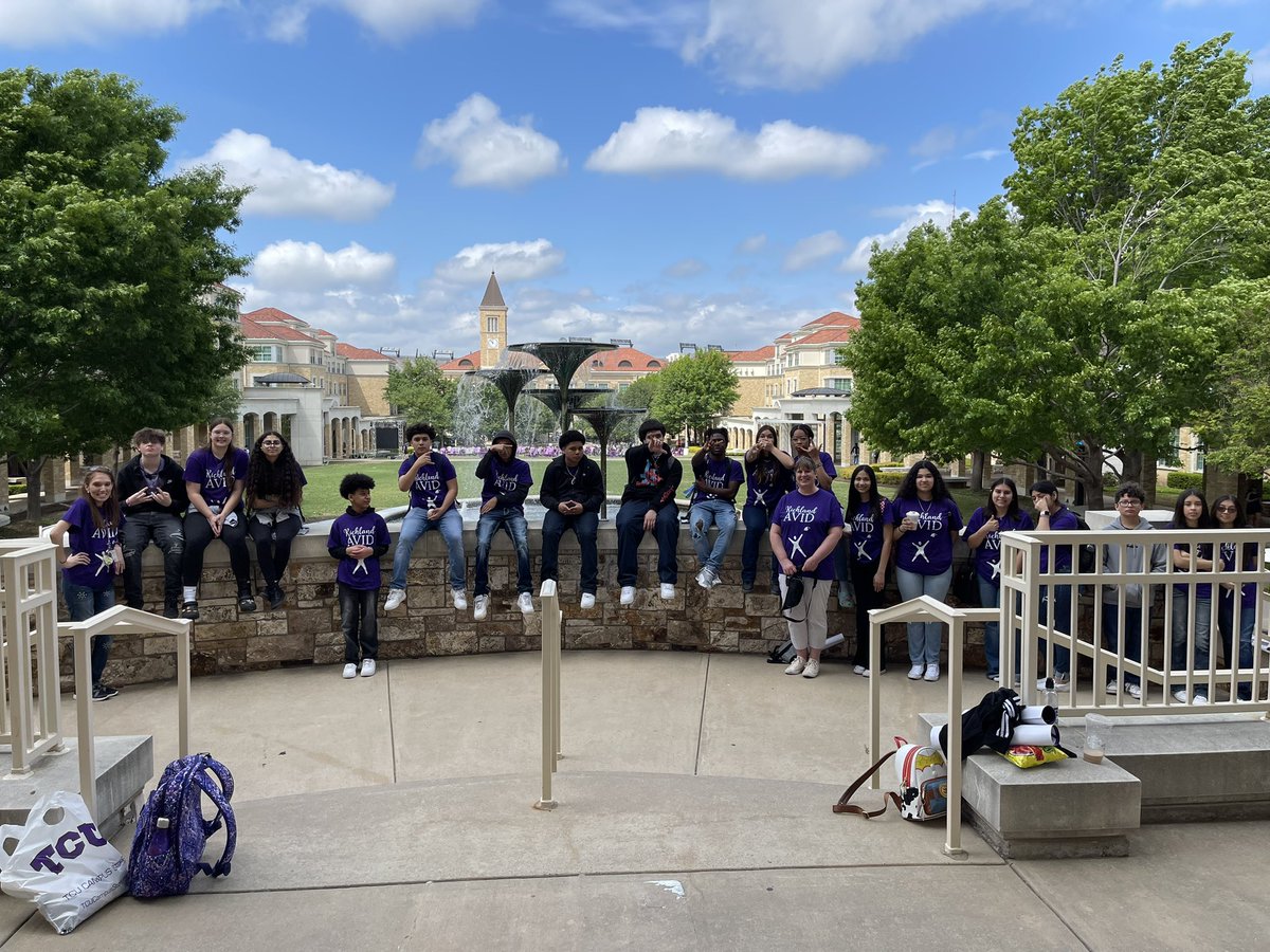 Louisa Clayton tweet media