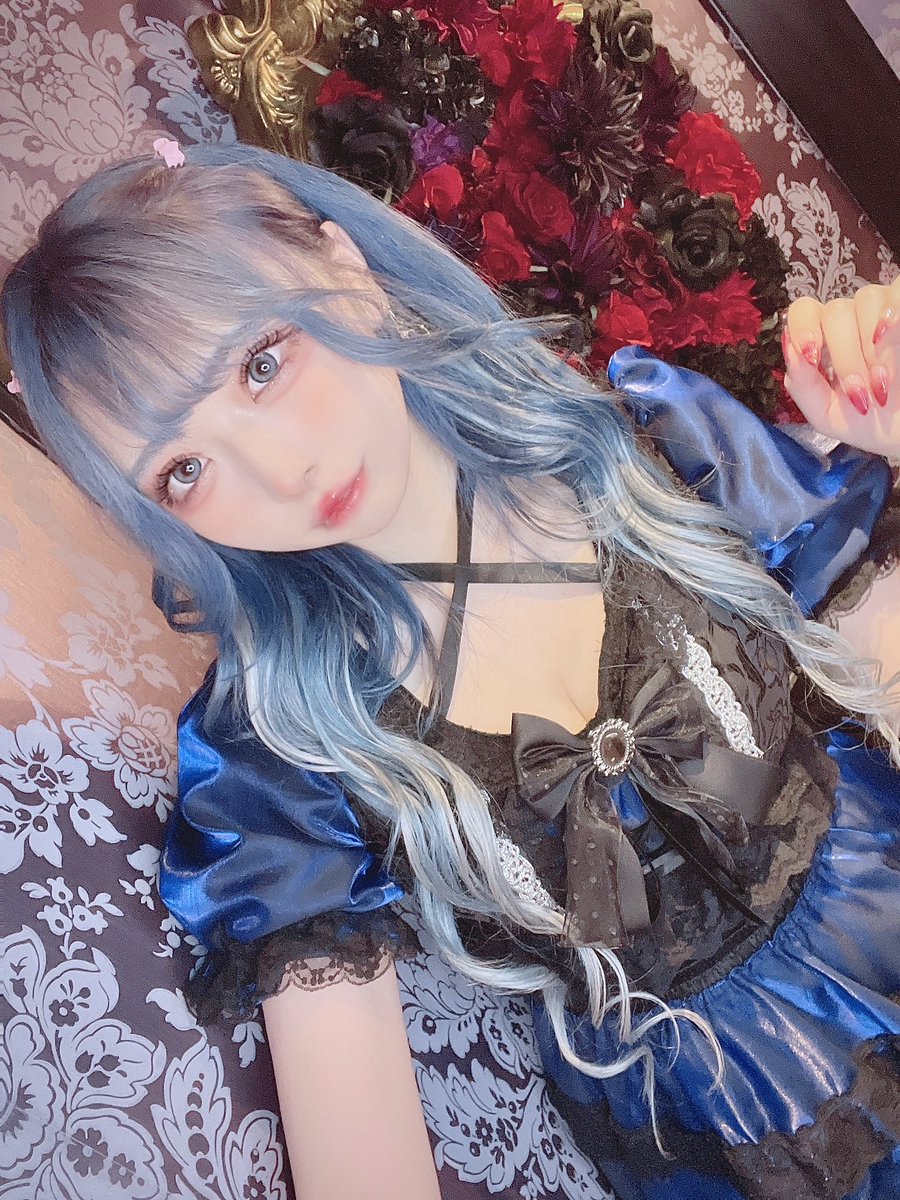 namiku__'s tweet photo. 💜ダークで煌びやかさを持った歌舞伎町のお城『Villains』💜 https://t.co/umcIt0ZdeA