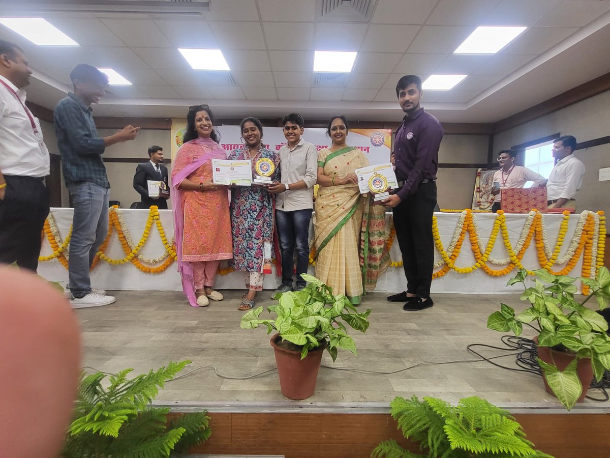 NssRajasthan's tweet photo. State NSS awards 2020-21, given away,chief guest was H.Minister Higher Education, Rajasthan Sh Rajendra Singh ji Yadav. स्मारिका का विमोचन भी किया गया। @_NSSIndia @RajCMO @RajendraSYadav_ https://t.co/r6xeawt7RW