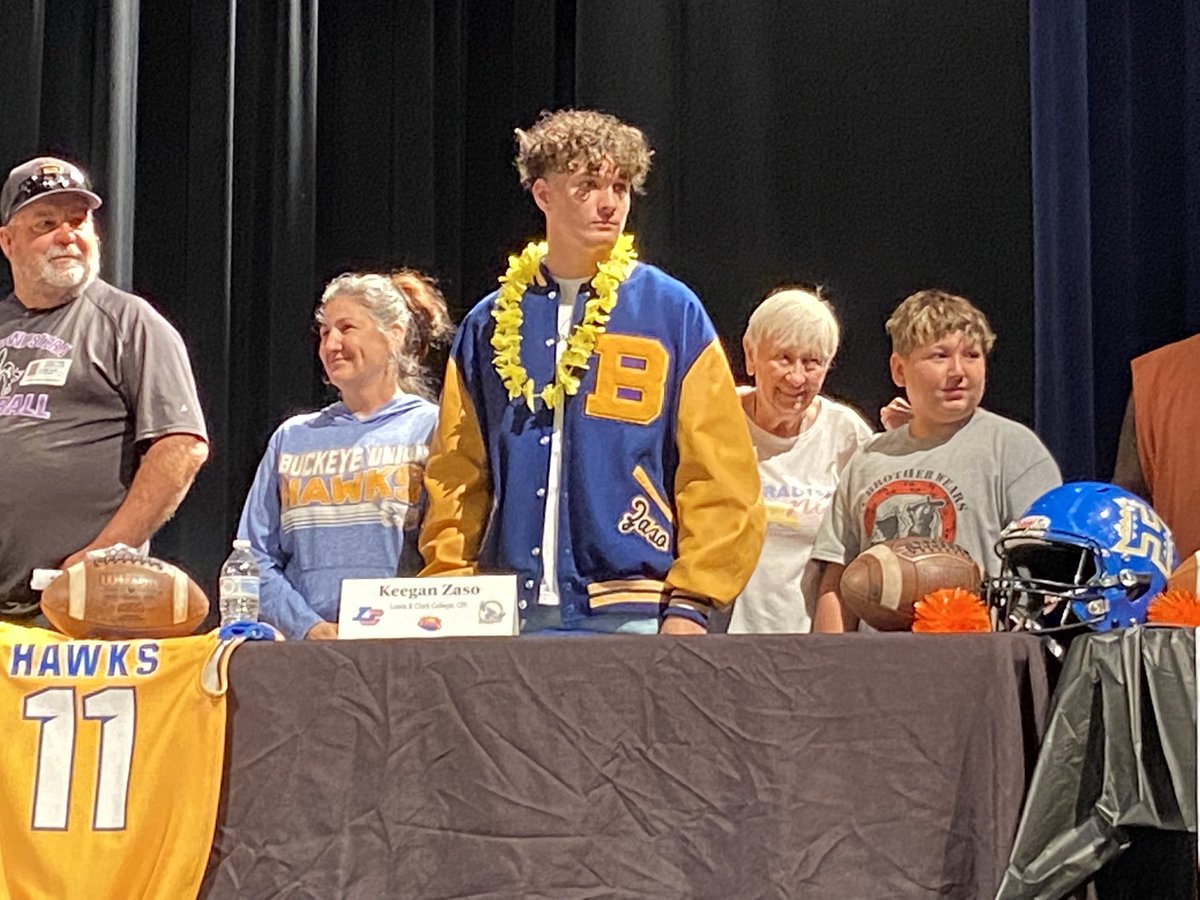 CoachPuniEllis's tweet photo. Congratulations Keegan Zaso! Buckeye Union High School Class of ‘23 Wide Receiver committed to Lewis &amp; Clark College! https://t.co/aA2zQWxNhO