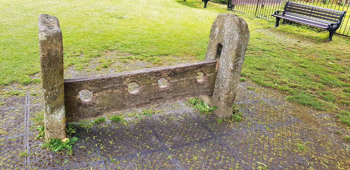 VanVenturesUK's tweet photo. 🕰️ Step Back in Time: Eyam, the Plague Village 🏡

#EyamVillage, #PlagueVillage, #EnglishHistory, #Derbyshire, #PeakDistrict, #HistoricBritain, #TravelPhotography, #HiddenGems, #Resilience, #TimeTravel #VanLife #HomeIsWhereYouParkIt #VanLifeDiaries #VanLifeExplorers https://t.co/myJjo7eWjr