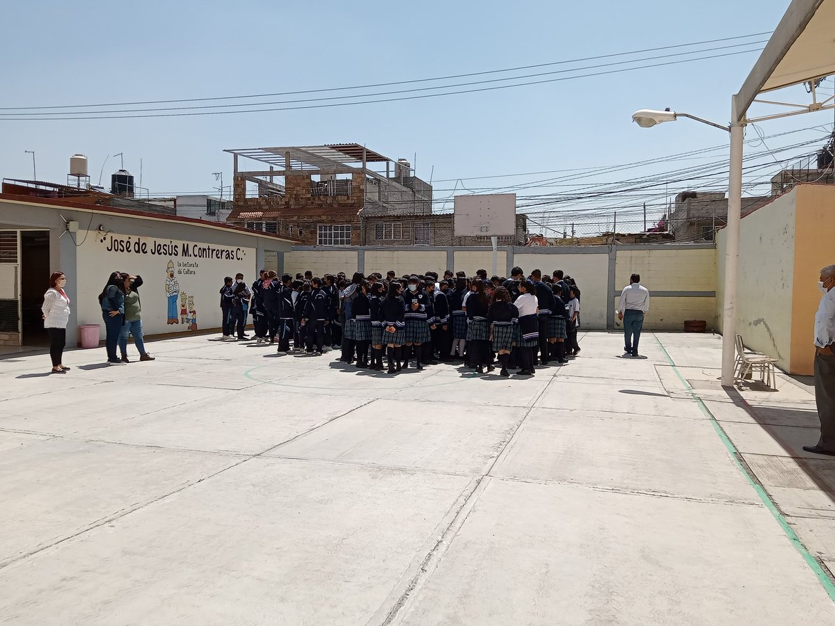 EscolarS096's tweet photo. #SimulacroNacional2023 @SREBNeza @Paty_Ch28 @TinocoGRogelio  @sdominguezayala  @jadechin0508 Zona Escolar S096 de Educación Secundaria, Mun. La Paz, Edomex . Simulacro Nacional 2023, participación de las 16 escuelas. Debemos estar preparados. https://t.co/sMykG5xoKV