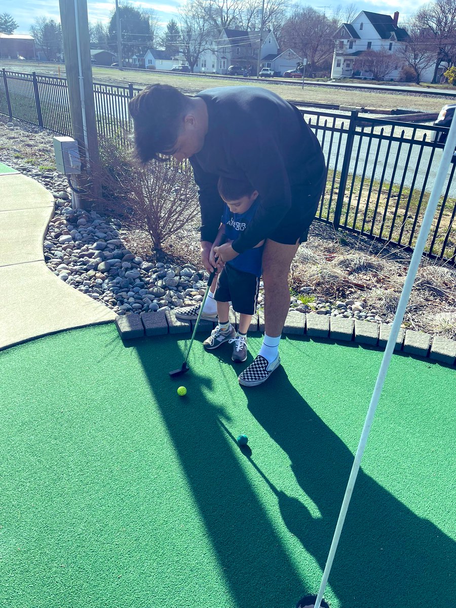 Craw_34's tweet photo. What Is twitter when you’re a old man these days. Here’s some pics of me and the lad, would break every bone for the kid. https://t.co/fg7nSaH0rs