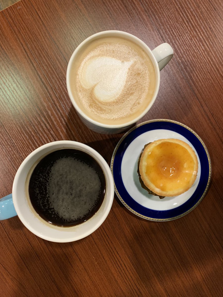 ottoshi's tweet photo. กาแฟยามบ่าย จุกๆร้านนี้กาแฟดีมาก หอม อร่อย ชีสเค้กดีงาม #laoo  瑞芳老窩咖啡
+886 2 2496 5399
https://t.co/UIxGIp0CnW https://t.co/FD9TiSE3q6