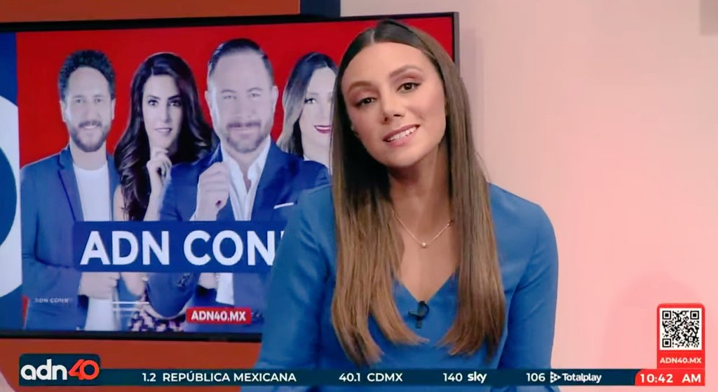kevinlozanod's tweet photo. @vaitiaremateos Mitad de semana y viendo a la mejor conductora de noticias en su segunda emisión del día. PD Felicidades por tu nueva sección en #AdnConmigo 💙 https://t.co/7z3Ider2K7