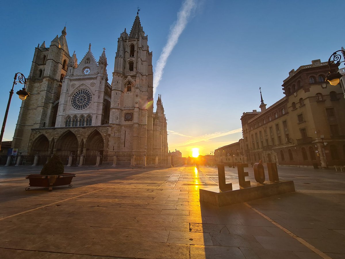 vicentibus's tweet photo. Gran verdad eso de que hay que creer, en los demás y en uno mismo ¡Buenos dias! #leonesp #VenALeon #LeonEstaDeModa #CunaDelParlamentarismo #LeonBiosphereDestination #Astorga #Bierzo #Omaña #Luna #Laciana #LaCepeda #Ponferrada #Bierzo #Babia #Valderas #Coyanza #Cistierna https://t.co/2mXrYtmSVI