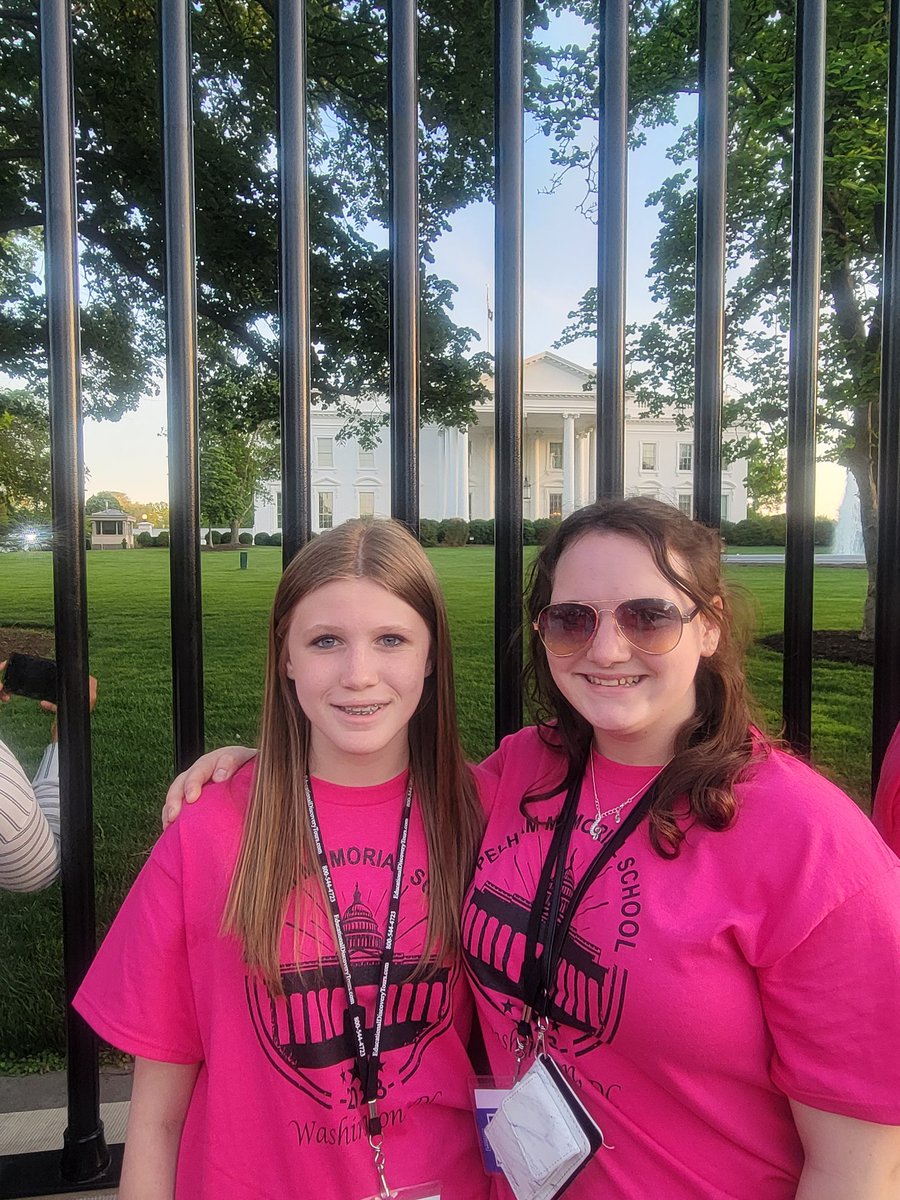 HatzOff2English's tweet photo. @PMSPelham 
@EDiscoveryTours @washingtondc  #DC2023 https://t.co/799kZpyPf1