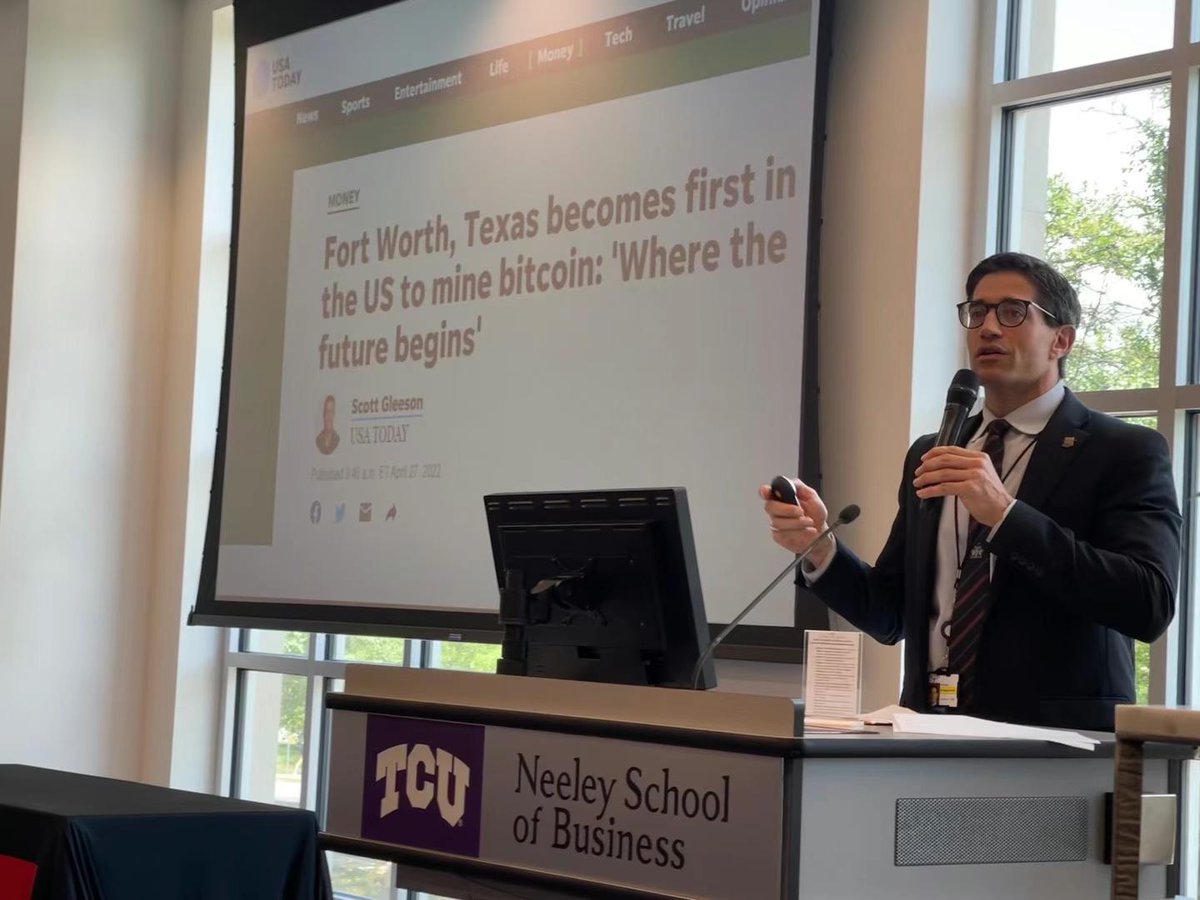 JdkCapital's tweet photo. Attended The North Texas Mining Summit 2023 today and it was an amazing experience! got network with some great people in the industry. Can’t wait for next year’s summit! #NorthTexasMiningSummit #bitcoinmining #Bitcoin2023 

@lee_bratcher @TXblockchain_  @NeeleySchoolTCU https://t.co/kpWiNmNf5K