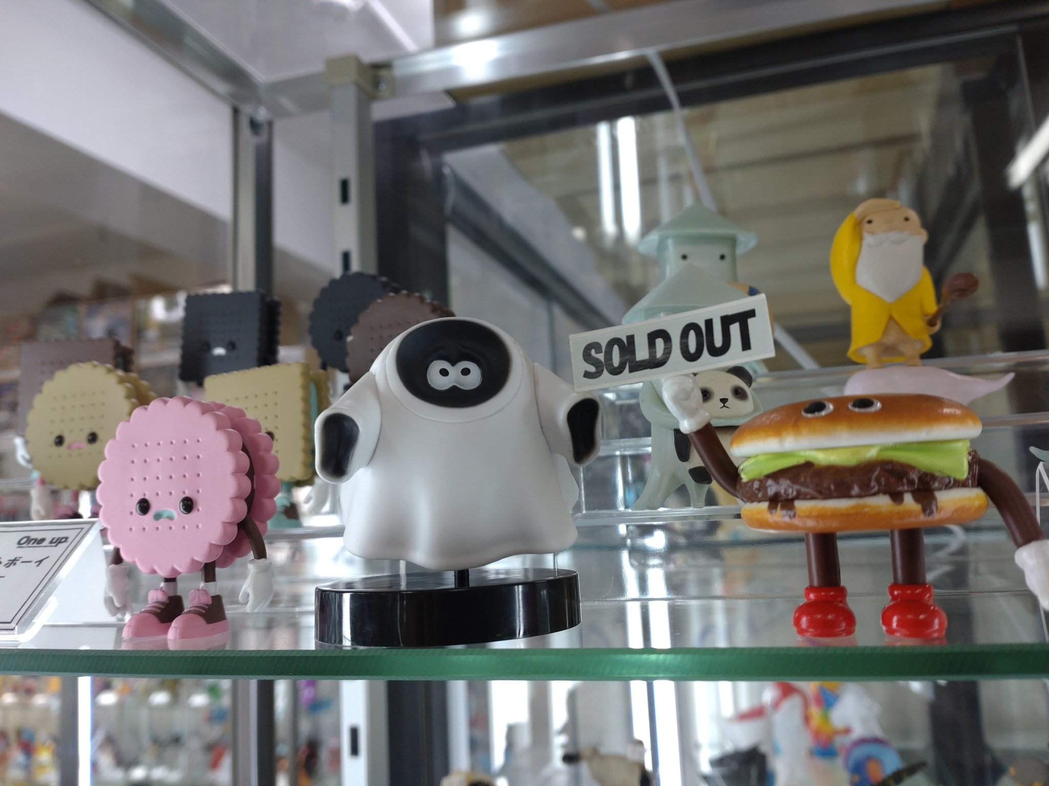One up. 秋葉原 ソフビ / 中野ブロードウェイ 玩具 على X