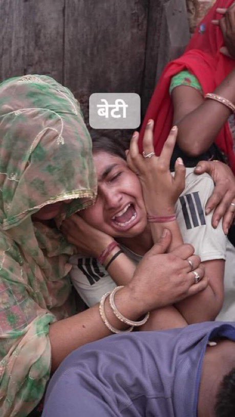 जयपुर में रामप्रसाद जी मीणा द्वारा आत्महत्या करना अत्यंत दुखद और दुर्भाग्यपूर्ण घटना है.!

मुख्यमंत्री <a href="/ashokgehlot51/">Ashok Gehlot</a> जी आपसे इस मामले को वरीयता देकर संज्ञान लेने का अनुरोध करता हूँ जिससे अपराधियों को कड़ी से कड़ी सजा मिले और परिवार को हर संभव मदद मिले.!
 #रामप्रसाद_को_न्याय_दो