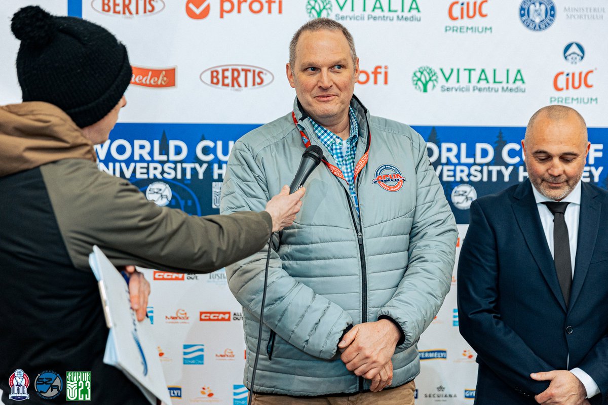 WCOUH2023's tweet photo. Closing ceremony of the World Cup of University Hockey, press conference.

#wcouh #wcouh2023 #hockey #icehockey

@achahockey @achamensd1 @achamensd2 https://t.co/rOXRT1anvW