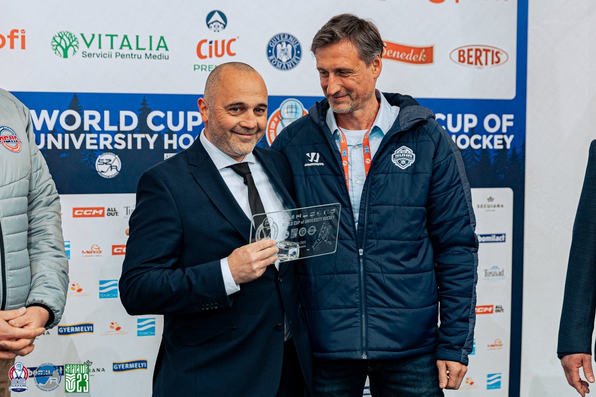 WCOUH2023's tweet photo. Closing ceremony of the World Cup of University Hockey, press conference.

#wcouh #wcouh2023 #hockey #icehockey

@achahockey @achamensd1 @achamensd2 https://t.co/rOXRT1anvW