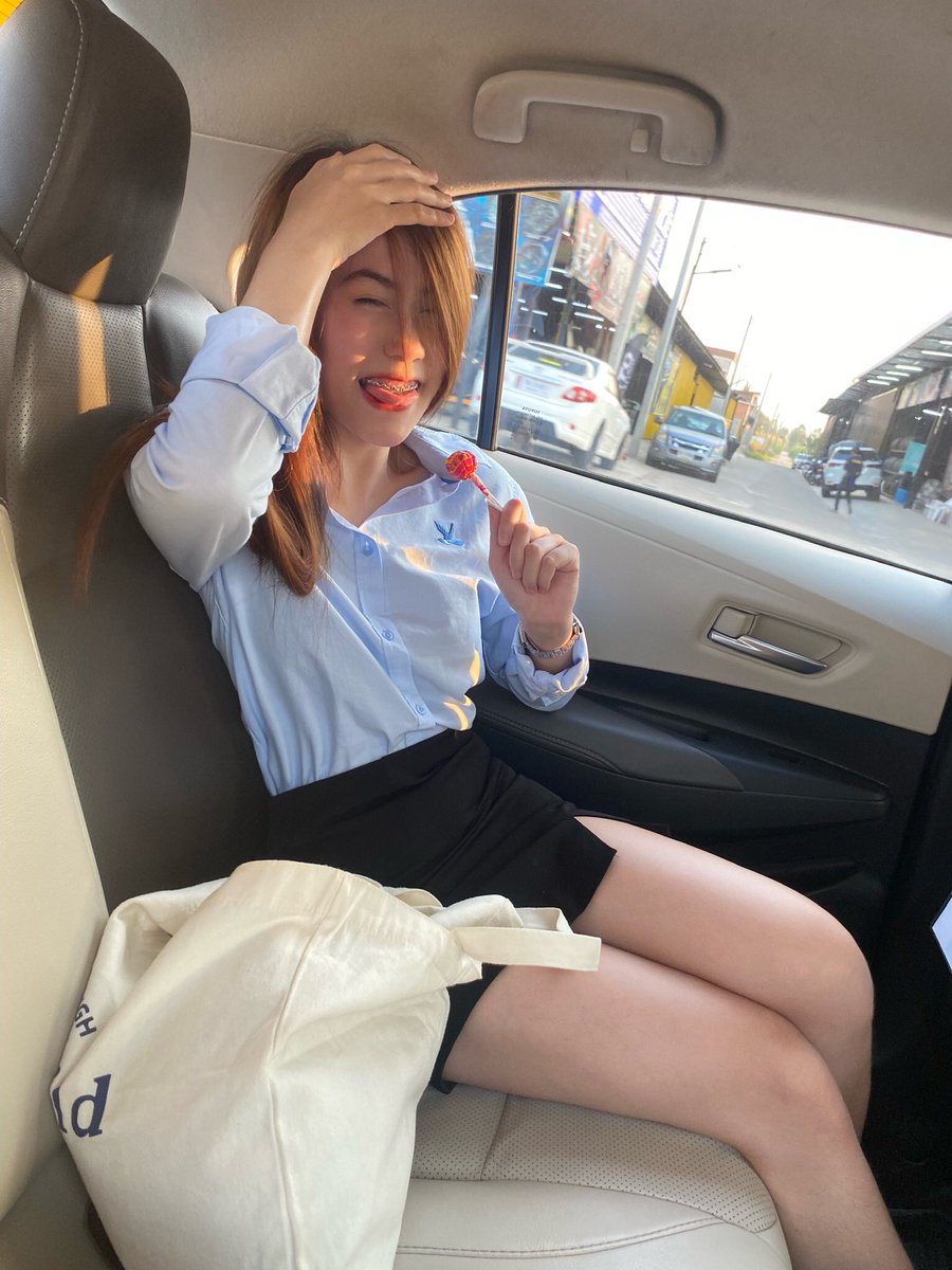Dinosoro21's tweet photo. เหนื่อยจัง🥺 #พิษณุโลก https://t.co/uEh11adrT8