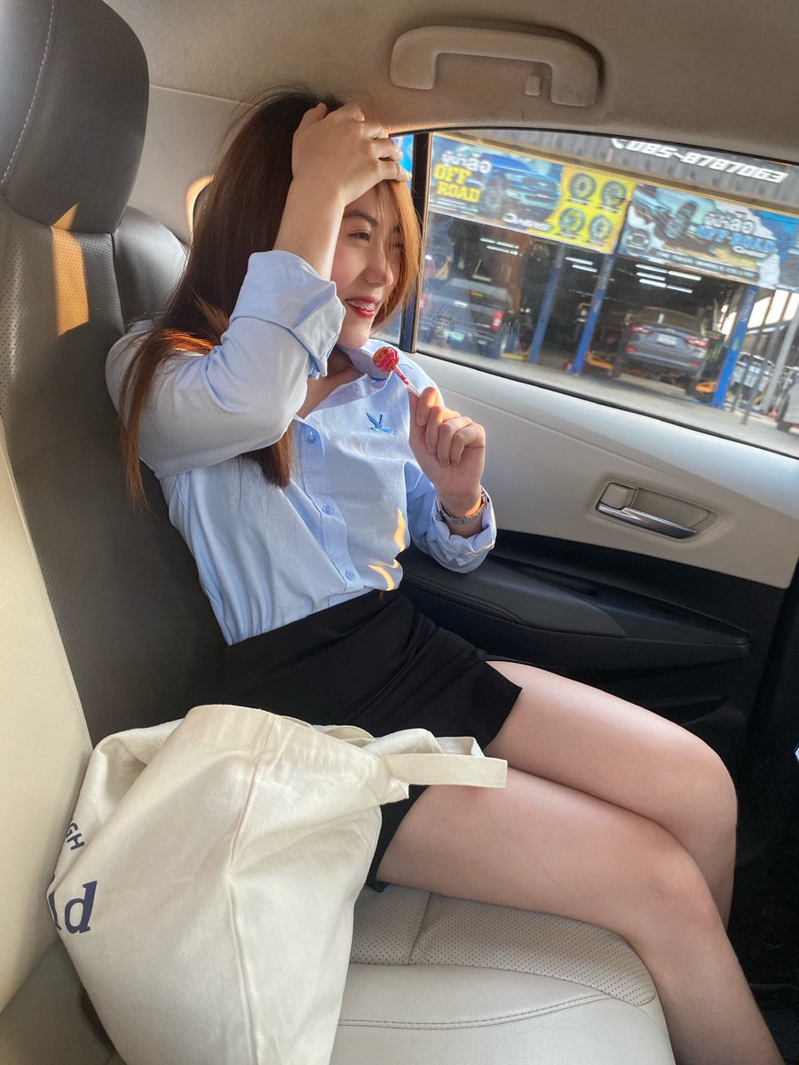 Dinosoro21's tweet photo. เหนื่อยจัง🥺 #พิษณุโลก https://t.co/uEh11adrT8