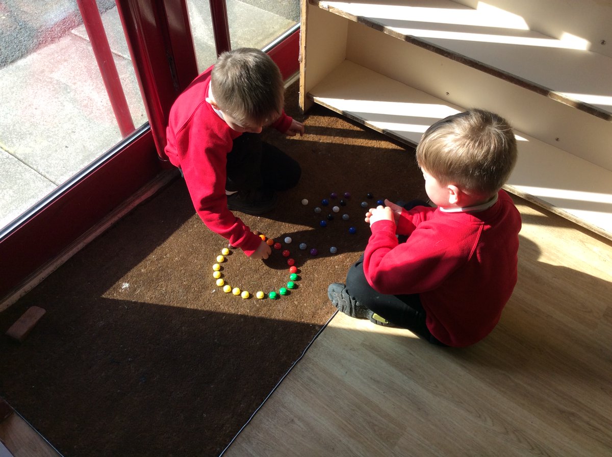 Millbrooknews's tweet photo. Composing and decomposing shapes in Reception #shapepictures #powermaths #looseparts https://t.co/fJ4RL5DJke