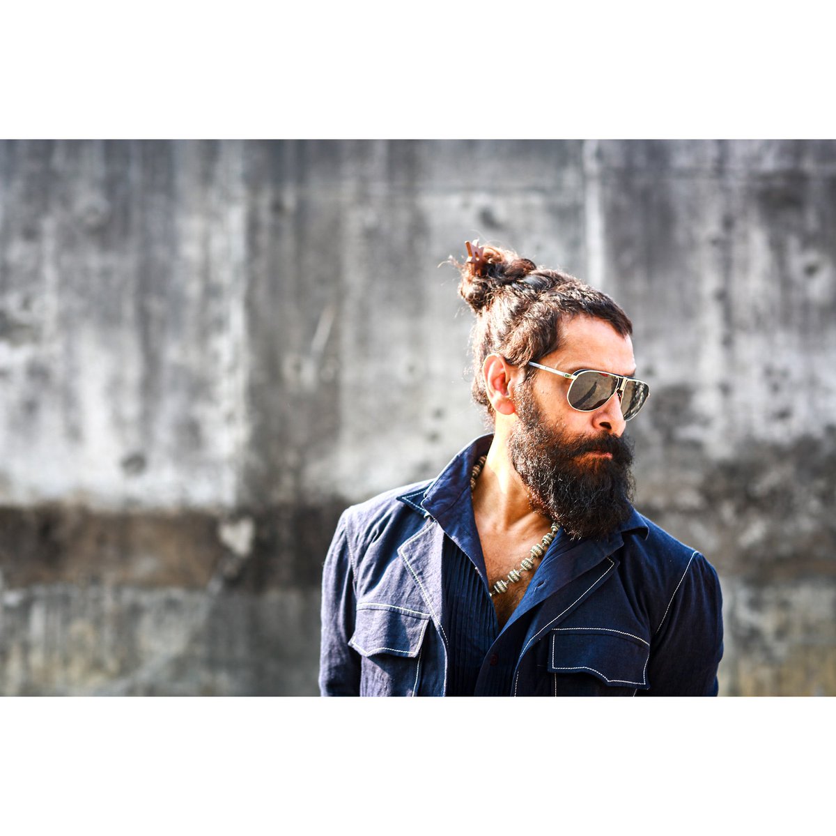 chiyaan's tweet photo. #ps2 #ps2tour hi Kochi. Sugham thannae? https://t.co/qXqN2CaVKh