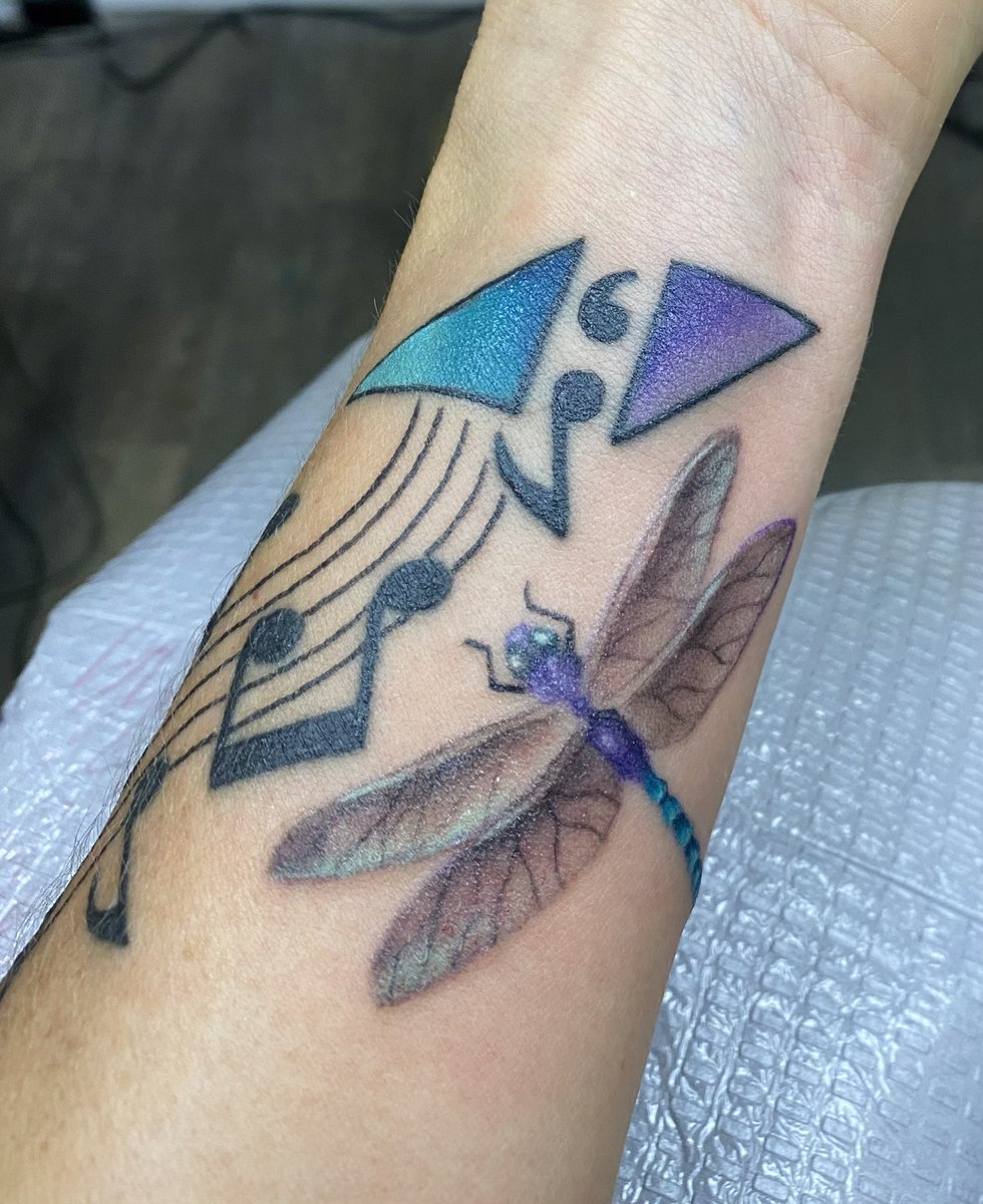 CoachGHSFH's tweet photo. @EDMHouseNetwrk @Avicii Never forgotten and my tattoo inspires conversations on the regular about being here tomorrow #suicideprevention #tim #avicii https://t.co/opEDyElgJ3
