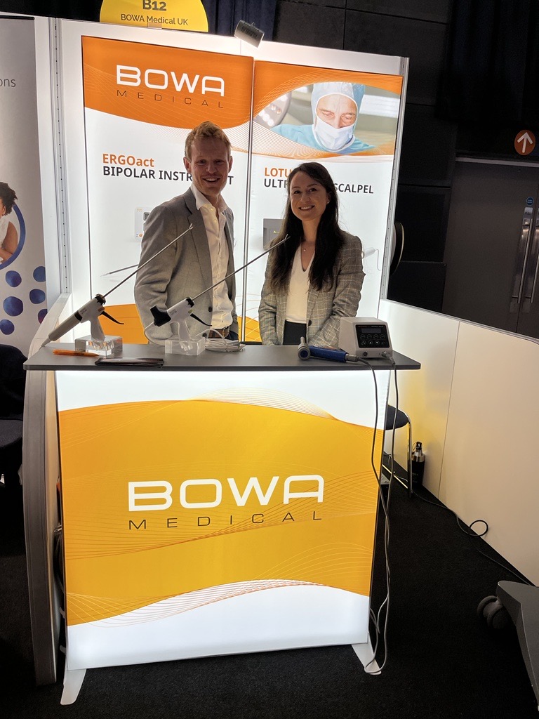 BOWAMEDICALUK's tweet photo. Our Expert Team are at the #BSGE2023 presenting our premium product portfolio for #gynaecology procedures.

We have really enjoyed the interaction during the first coffee break while demonstrating the latest #BOWALOTUS, #BOWAARC &amp; #BOWAERGOact innovations.

🔸Stand B12 👋 https://t.co/JGKN6kGUgP
