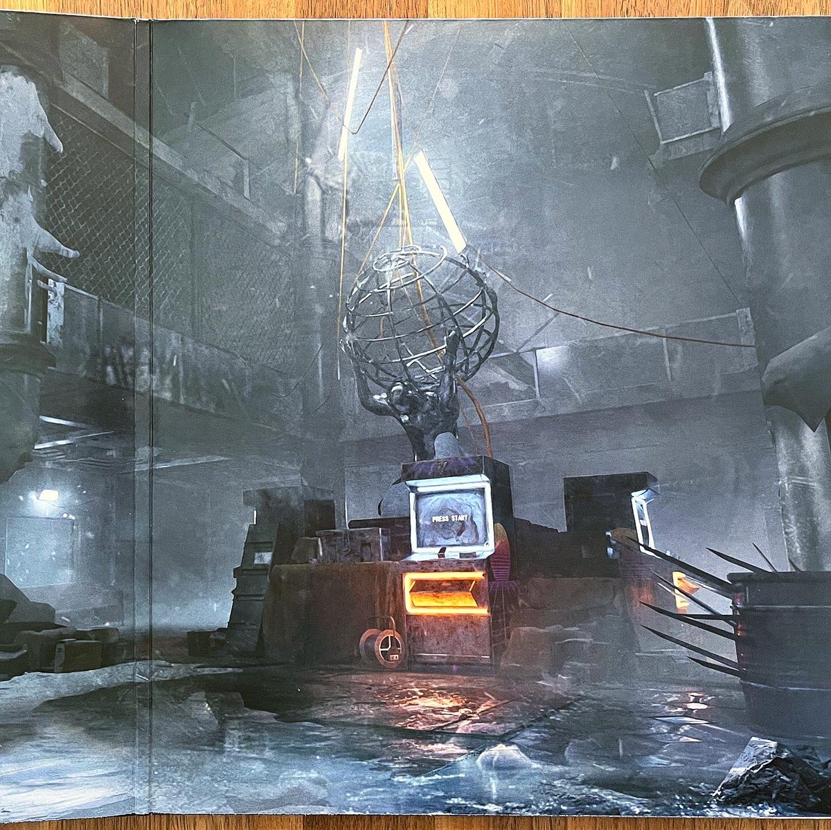 jonathan_vdw's tweet photo. These look incredible!! Really cool to hold this in my hands. Big thanks to Vertigo for making this happen.
.#afterthefallvr #videogame #soundtrack #gamemusic https://t.co/IAYoQWxGcc