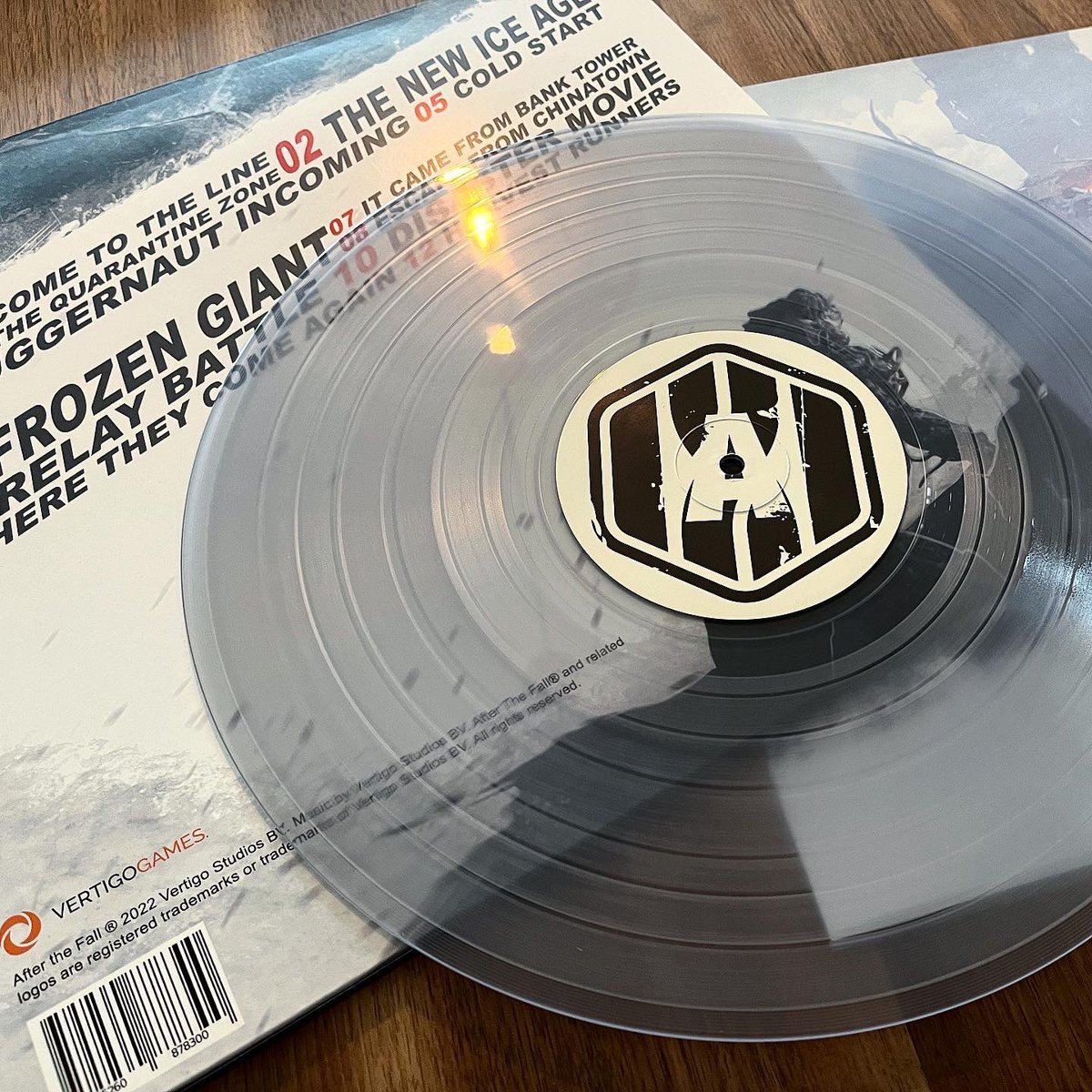 jonathan_vdw's tweet photo. These look incredible!! Really cool to hold this in my hands. Big thanks to Vertigo for making this happen.
.#afterthefallvr #videogame #soundtrack #gamemusic https://t.co/IAYoQWxGcc