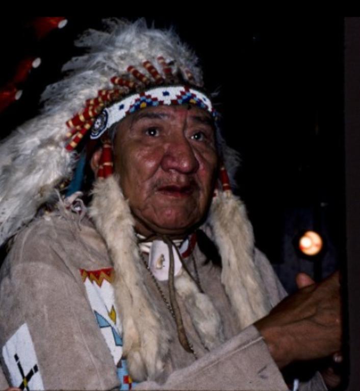 SpottedElk7's tweet photo. This is where my Grandpa is buried on the Rosebud Reservation in South Dakota. This butte is where he Vision Quest, he had a Vision of Our Sundance Tree, and so that is the direction his life took him. He became the 1st Legal Sundance Chief. Lililililili! But i want to tell a https://t.co/H1dCALFxDB