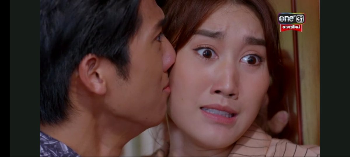 rvpx888's tweet photo. วันนี้จะได้เห็นฉากแบบนี้อีกหรือเปล่านะ
#ตำย่าบอกep6 https://t.co/9LinQh8NpR