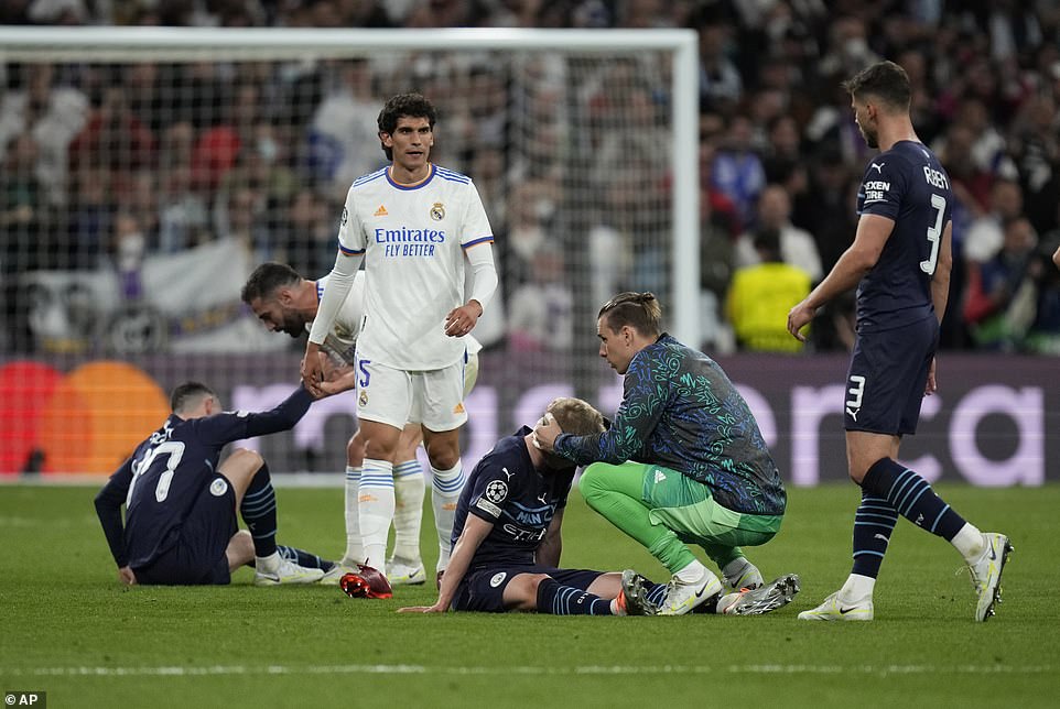 Mario___RM's tweet photo. El destino es caprichoso, la profecía está escrita, la sanción de Militao y la lesión de Alaba no es casualidad.

Haaland, estas acabado. https://t.co/1k1jt5u8qR
